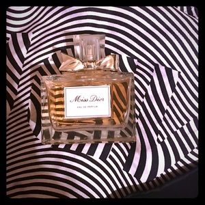 Miss Dior Eu De Perfum